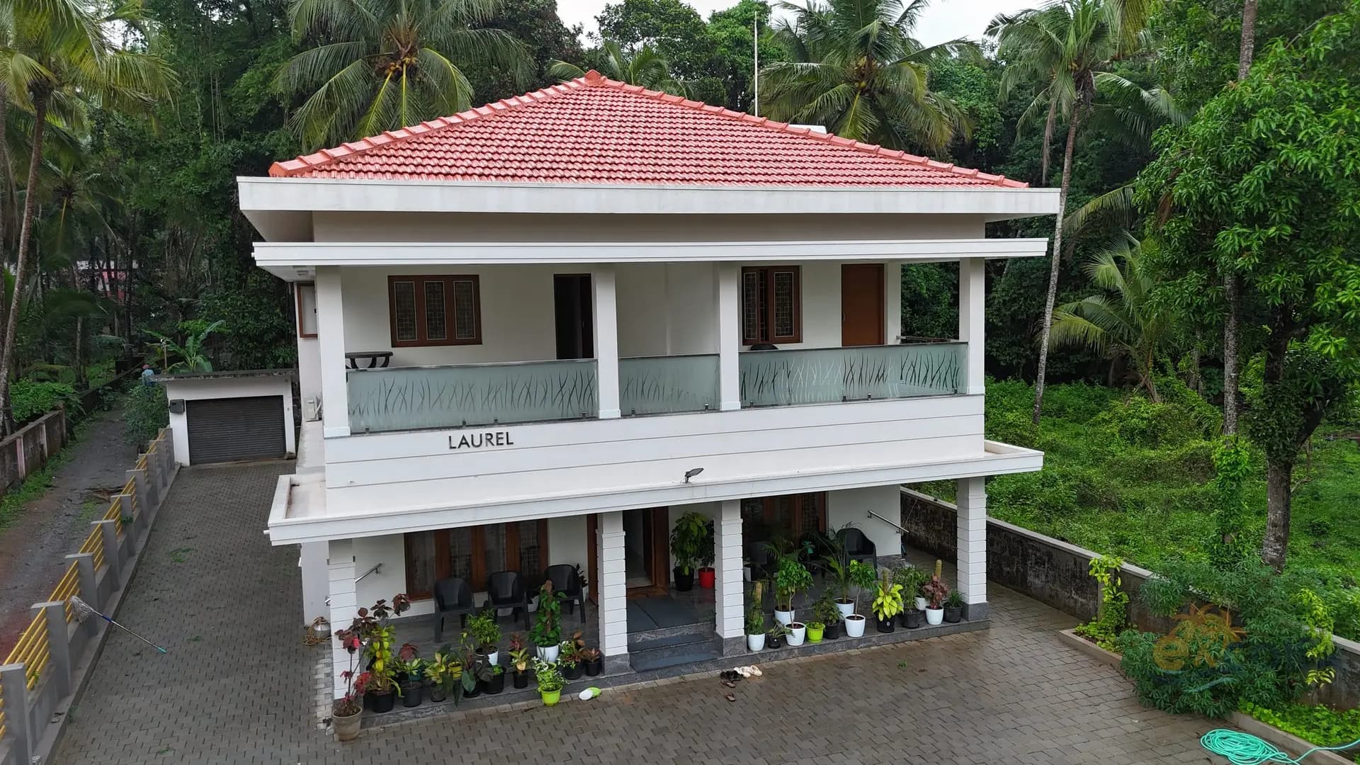 Laurel — the red-tiled retreat house